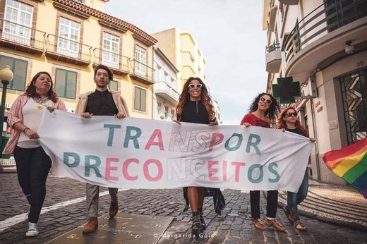 Cartaz Madeira Pride // Fábrica do Cartaz 18 Outubro 2019 Núcleo LGBTI Madeira da rede ex aequo Funchal